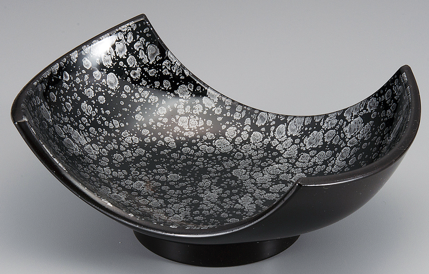 陶器調 舟型錦鉢 銀津軽