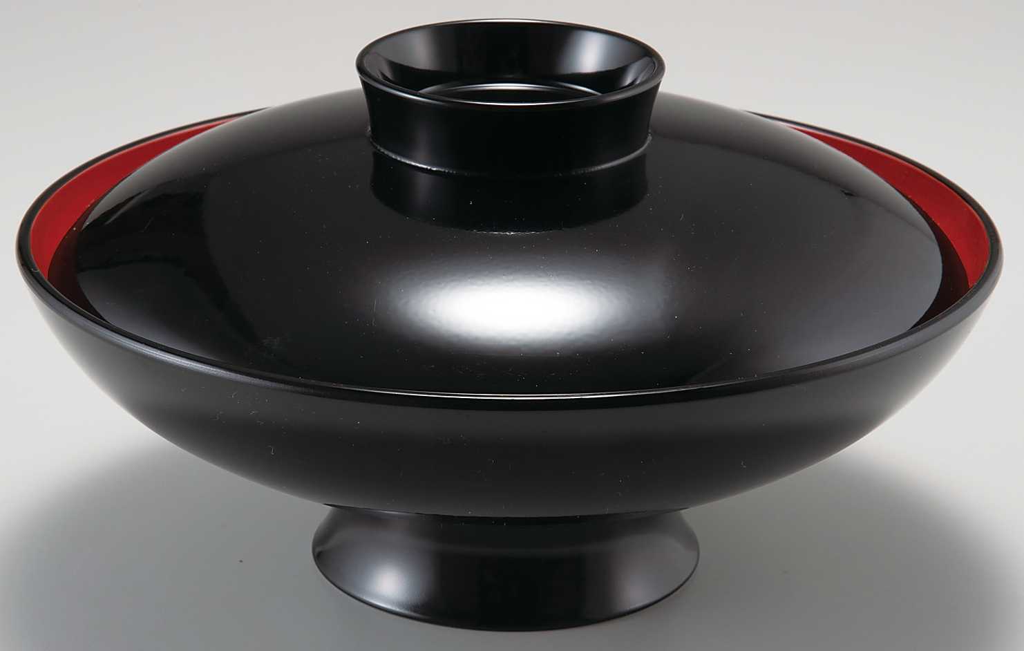 煮物椀 蓋付き 耐熱 5.5寸 木槌椀 黒内朱